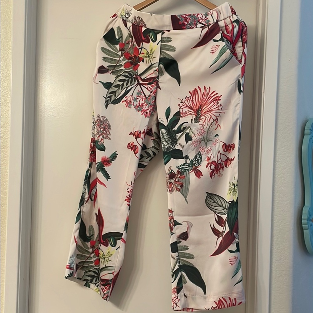 H&M Women’s Floral Print Bottoms - Multicolor